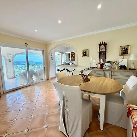 Holiday home Compartida Con Entrada Independiente *