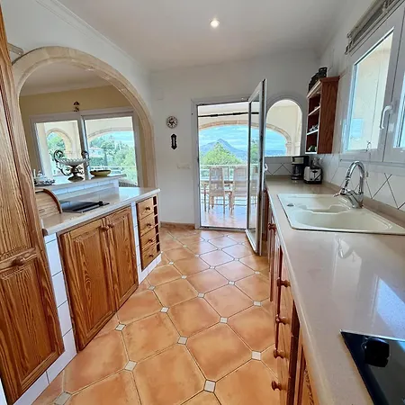 Compartida Con Entrada Independiente Дом отдыха