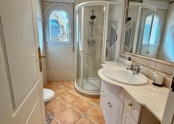 Holiday home Compartida Con Entrada Independiente *