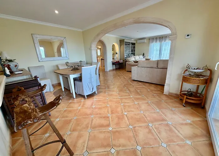 Compartida Con Entrada Independiente Дом отдыха *