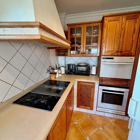 Compartida Con Entrada Independiente Дом отдыха Хавеа